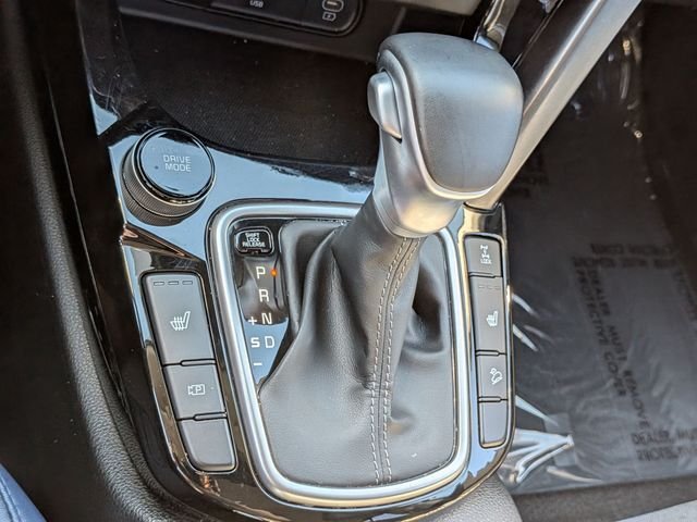 Certified Used 2024 White Kia S image 26