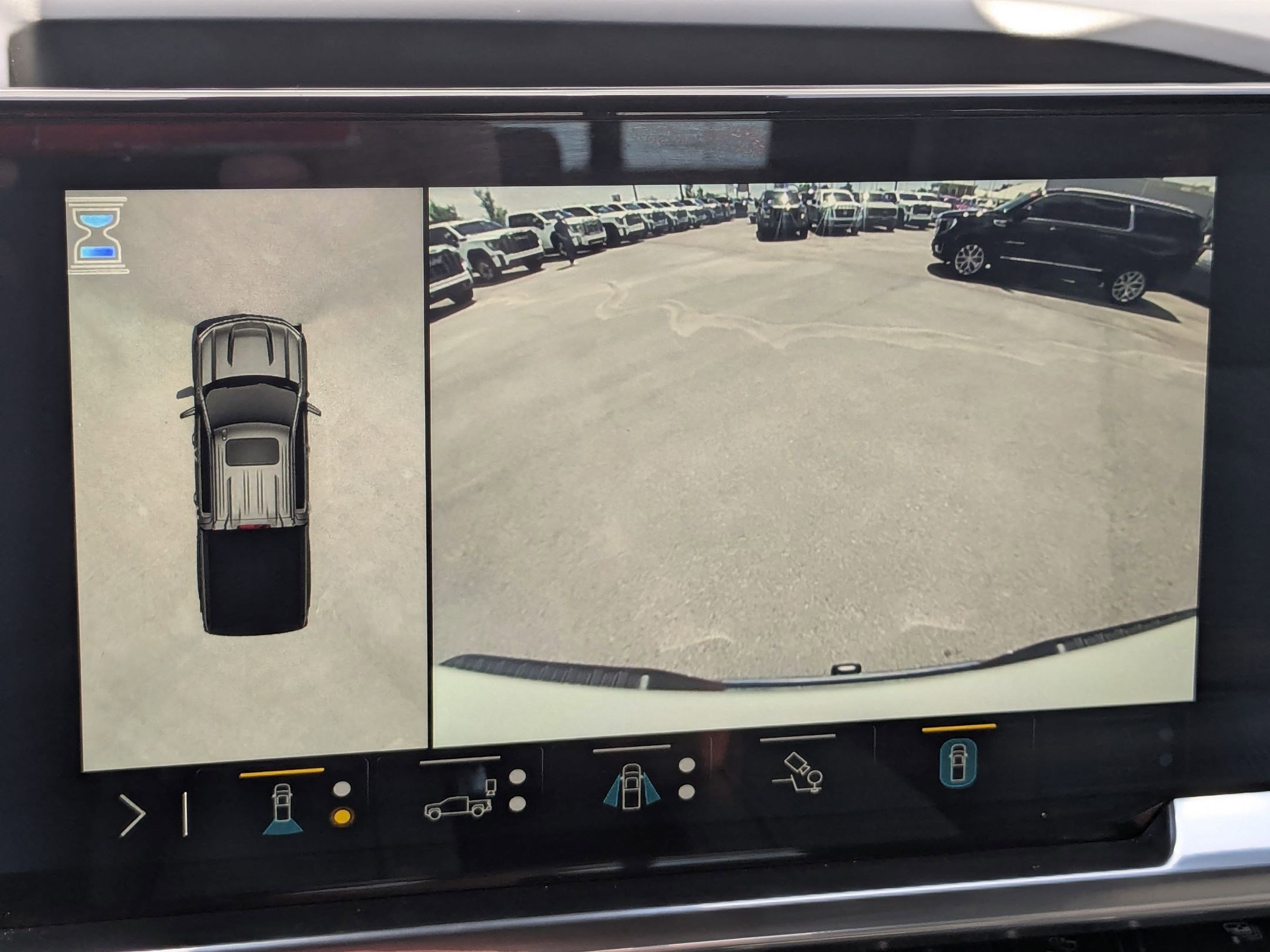 Used 2022 Summit White Chevrolet LTZ image 22