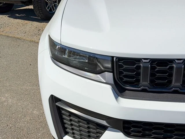 New 2026 Bright White Clearcoat Jeep Limited image 5