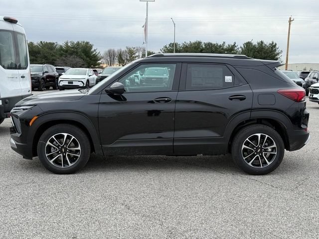 New 2026 Mosaic Black Metallic Chevrolet LT image 2
