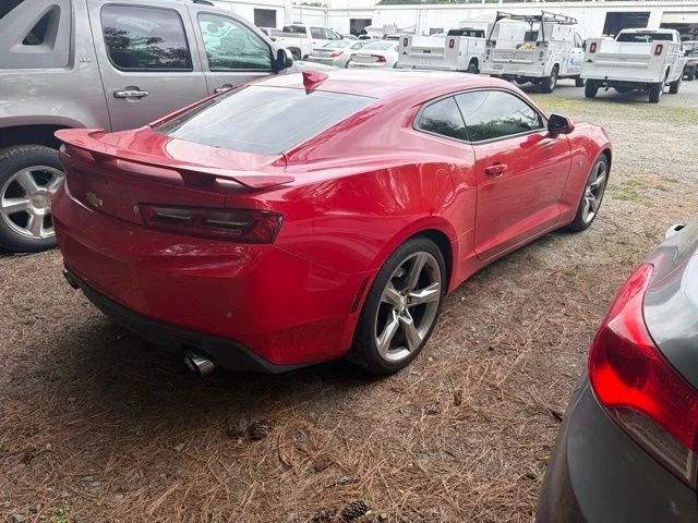 Used 2018 Red Chevrolet SS image 10