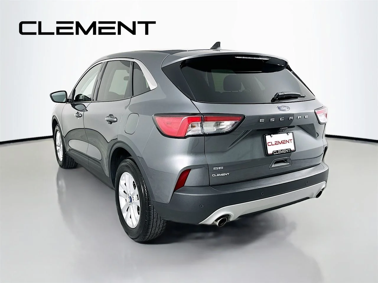 Certified Used 2022 Gray Metallic Ford SE image 10