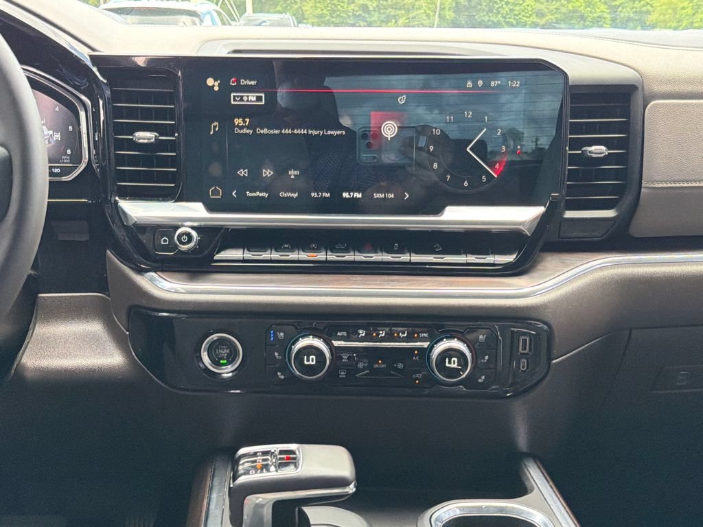2023 GMC Sierra 1500 SLT - Photo 20