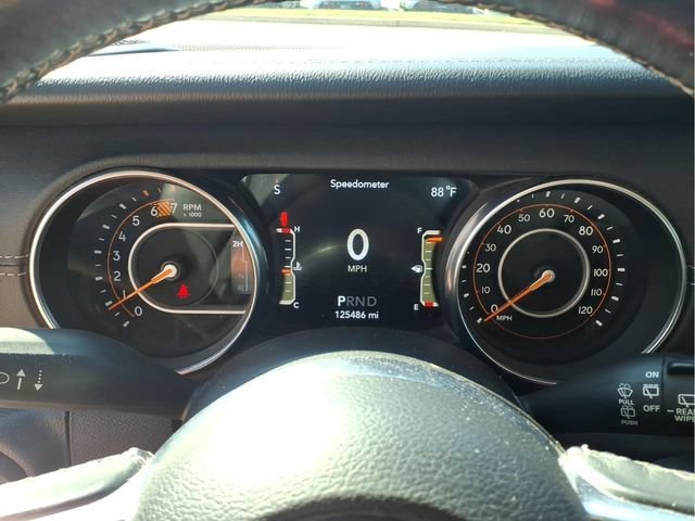 Used 2018 Blue Jeep Sahara 4x4 image 13
