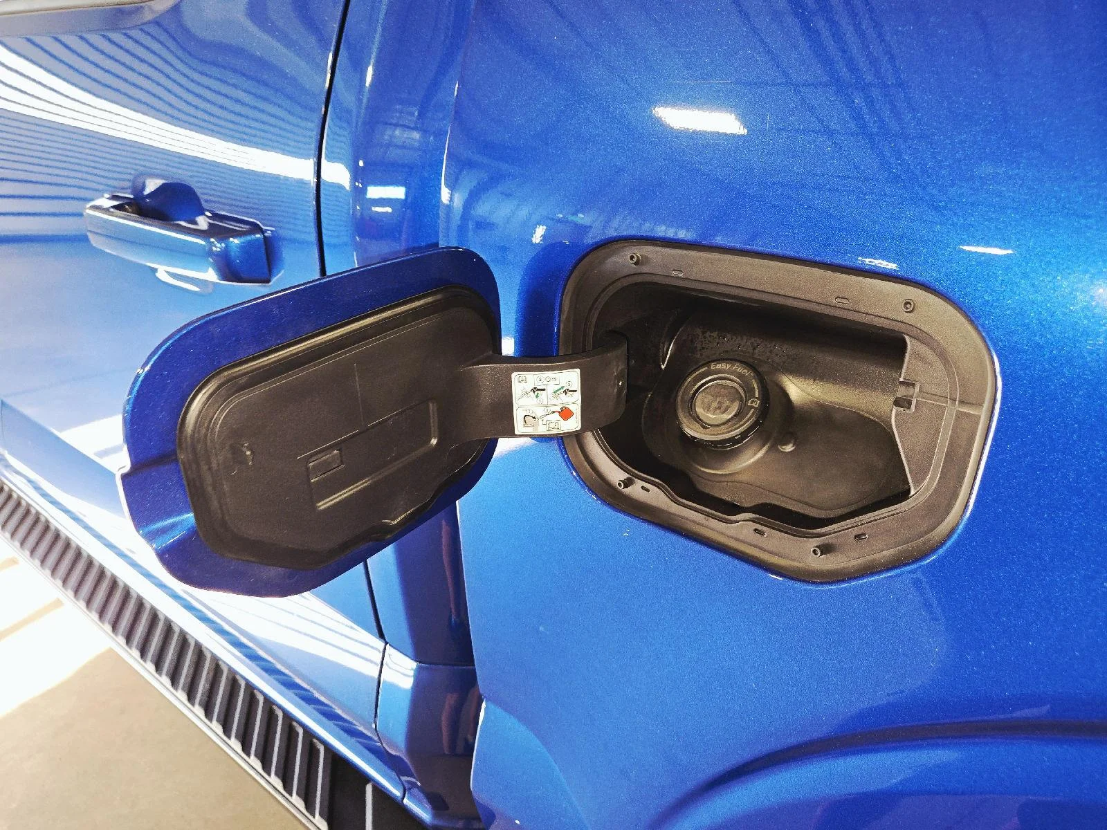 Used 2023 Atlas Blue Ford XLT image 59