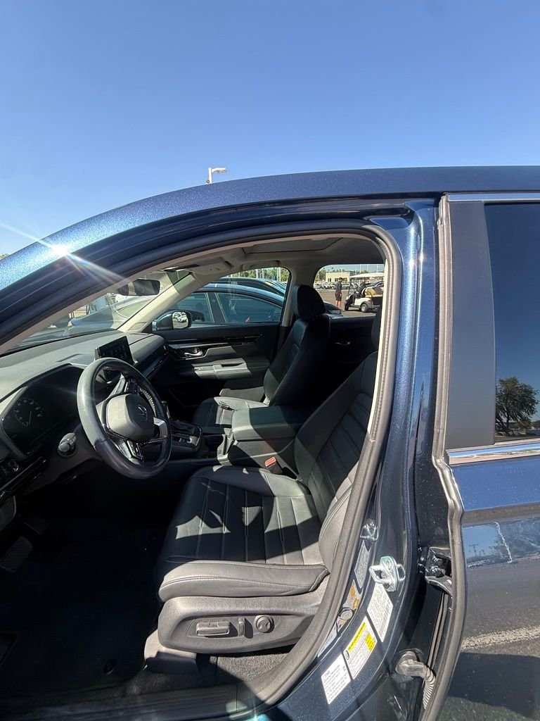Certified Used 2024  Honda EX-L image 4
