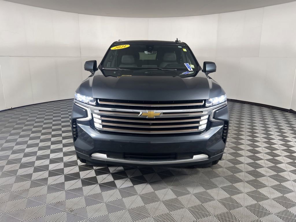 Used 2021 Shadow Gray Metallic Chevrolet High Country image 12
