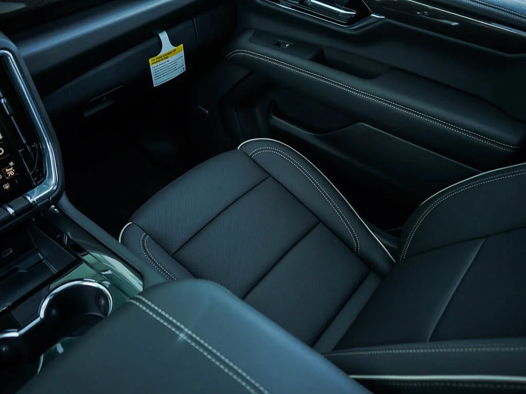 2026 GMC Yukon XL Elevation - Photo 26