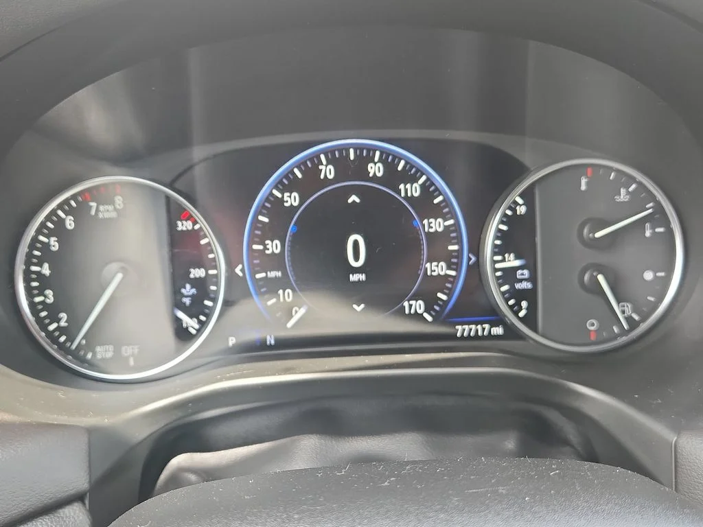 Used 2024  Buick Avenir image 47