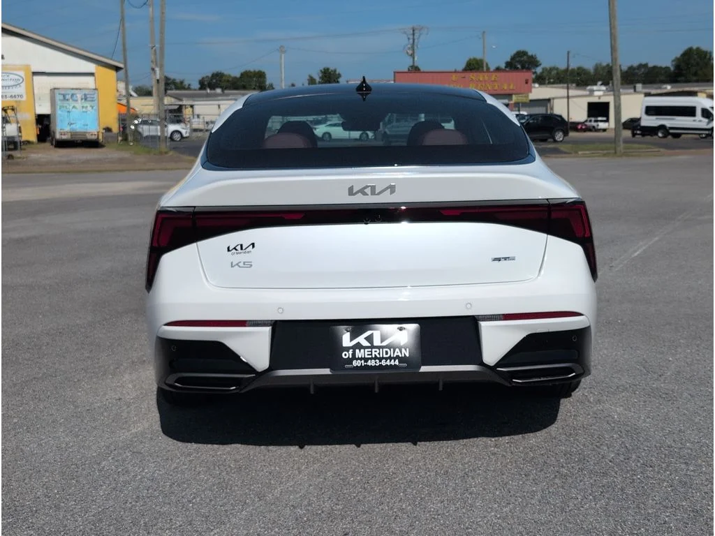 New 2026 Snow White Pearl Kia GT-Line FWD image 4