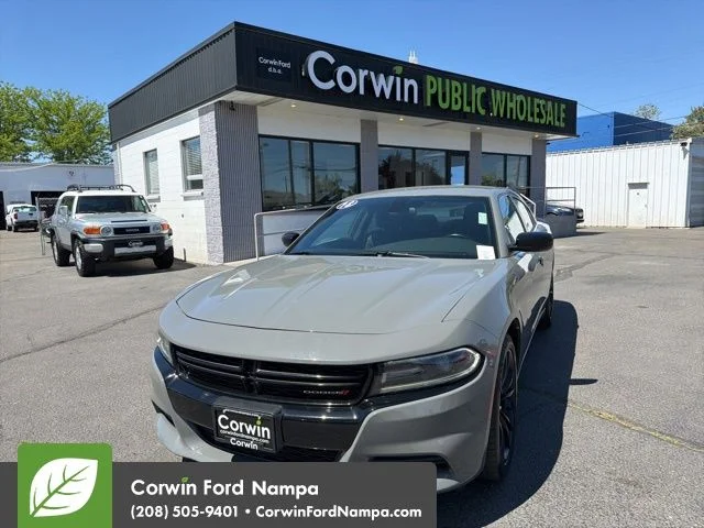 2018 Dodge Charger SXT's photo