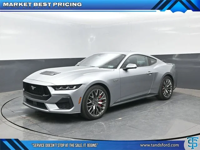 2024 Ford Mustang GT Premium Fastback's photo