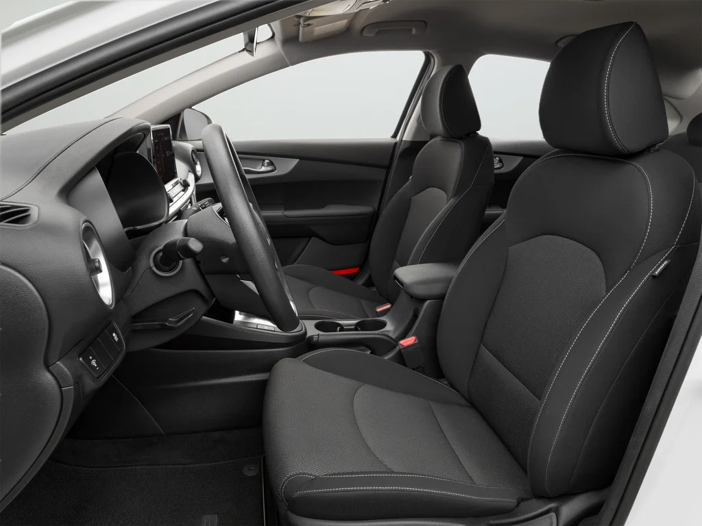Used 2023 White Kia GT image 20