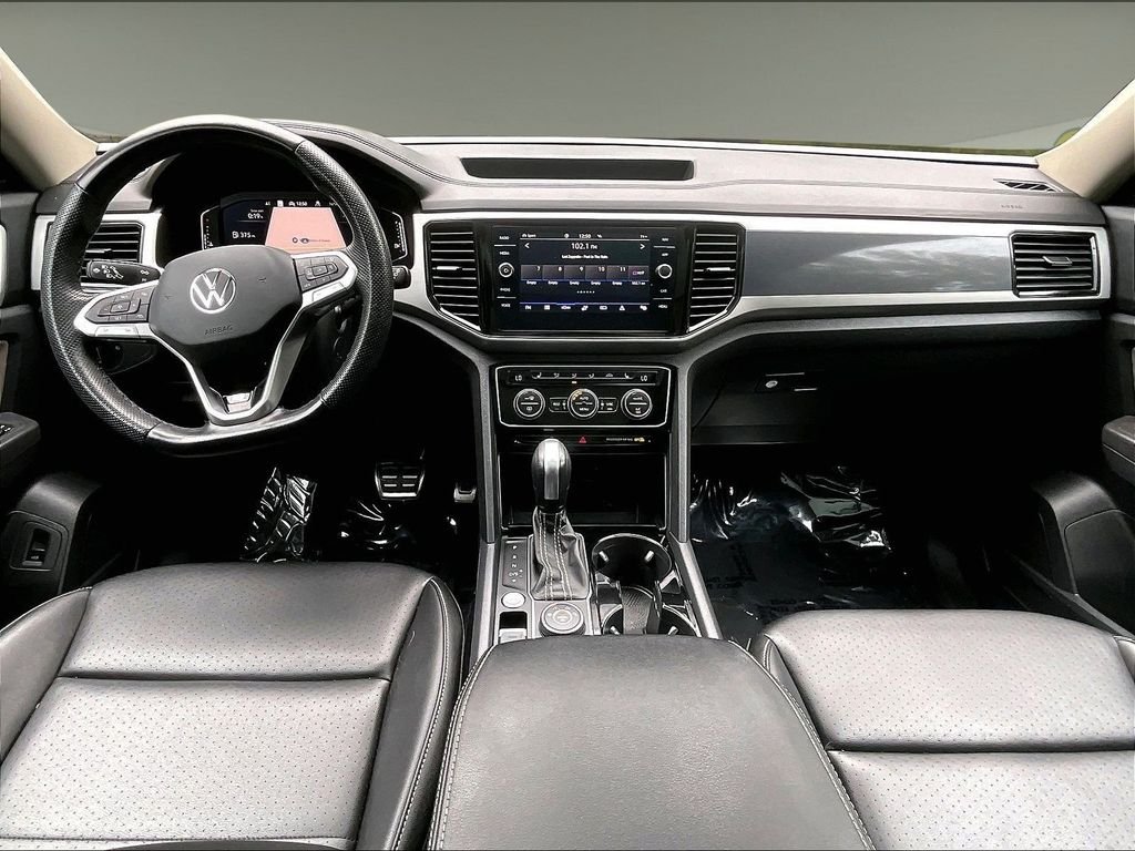 Used 2023 White Volkswagen 3.6L V6 SEL R-Line image 17
