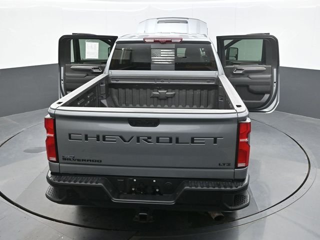 Used 2025 Gray Chevrolet LTZ image 27