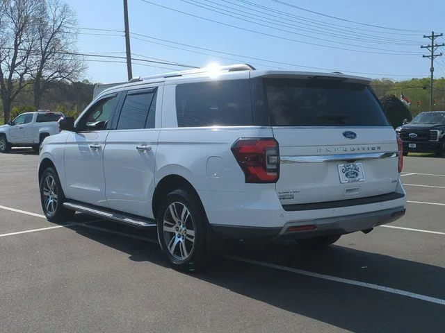 Used 2023 White Ford Limited image 11