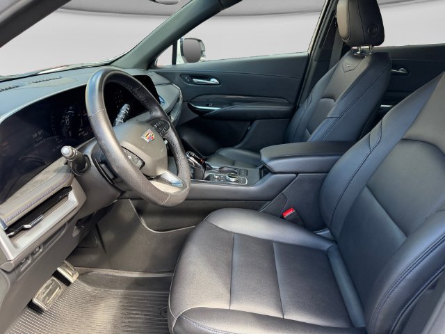 Used 2024 Crystal White Tricoat Cadillac Sport image 10