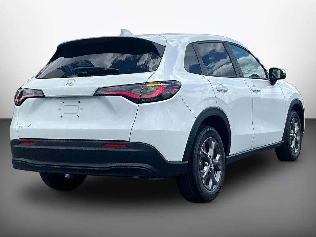 New 2027 Platinum White Pearl Honda LX AWD image 14