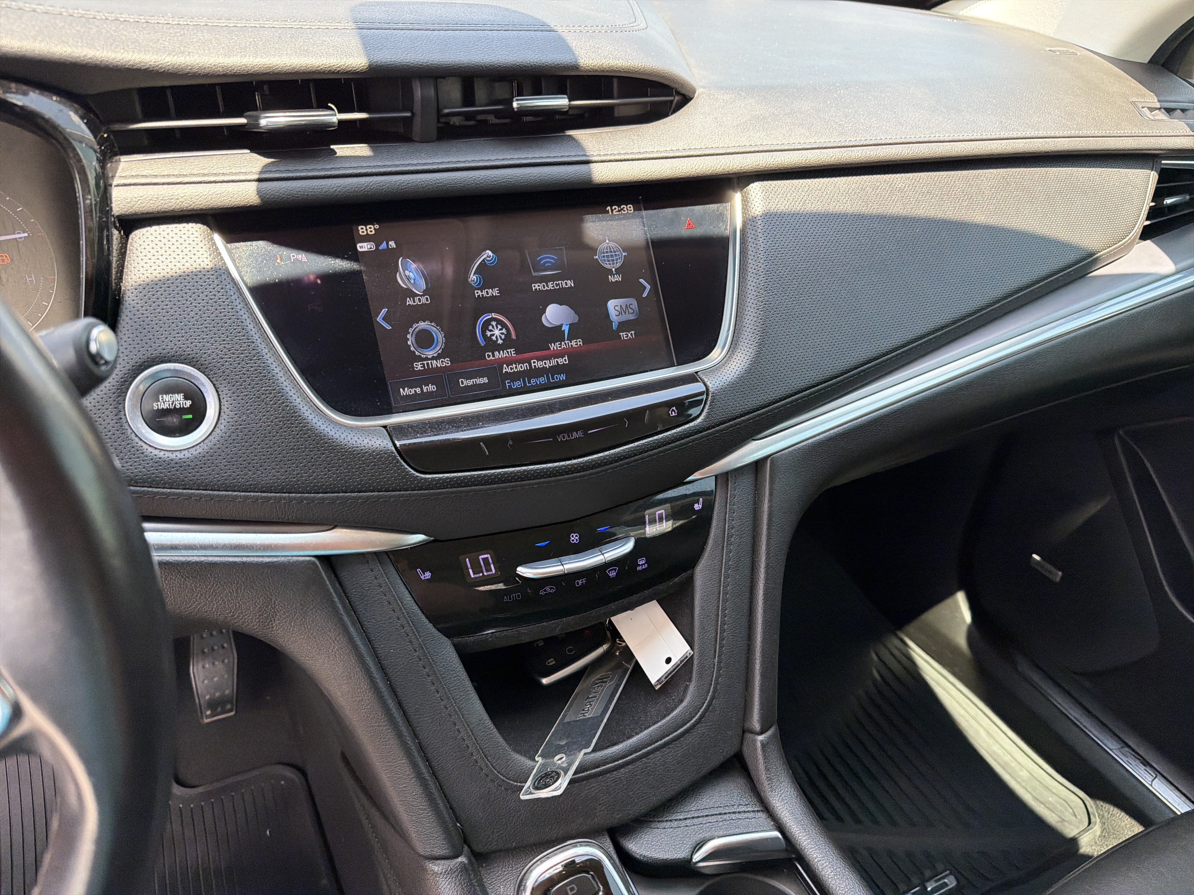 Used 2019 Red Horizon Tintcoat Cadillac Luxury FWD image 29