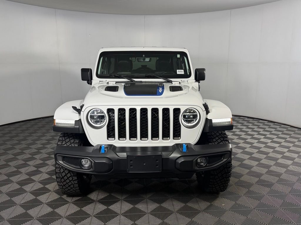 Used 2022 White Jeep Unlimited Rubicon 4xe image 10