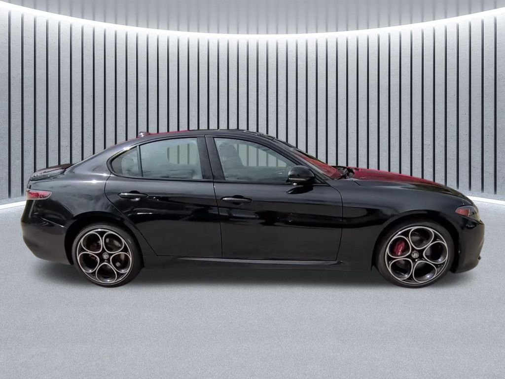Used 2024 Black Alfa Romeo Veloce image 20