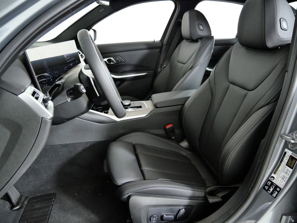2026 BMW 3 Series 330i - Photo 34