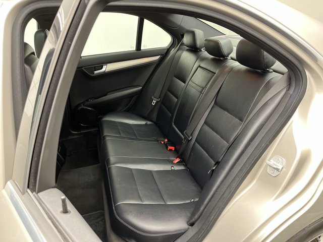 Used 2009 Beige Mercedes-Benz 3.0L Luxury image 10