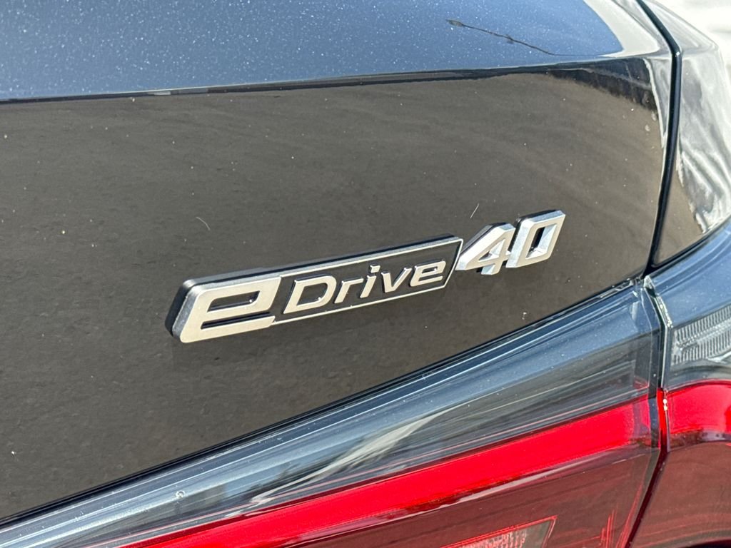 New 2026 Jet Black BMW eDrive40 image 10