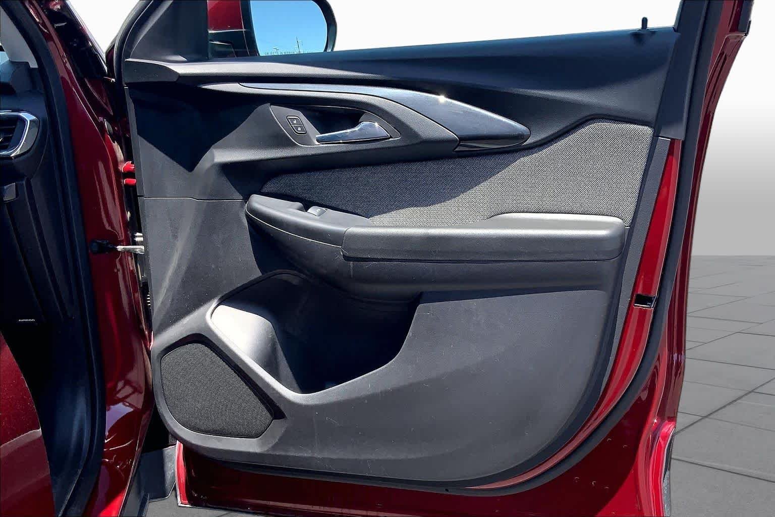 Used 2023 Crimson Metallic Chevrolet LT image 23