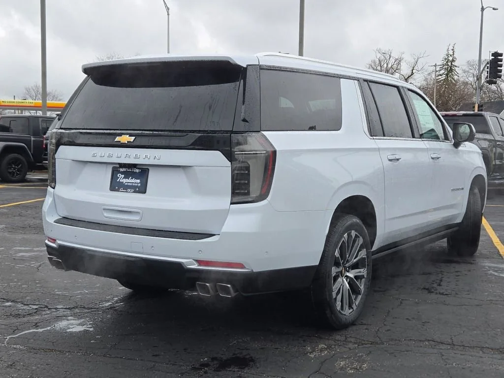 2026 Chevrolet Suburban High Country - Photo 14