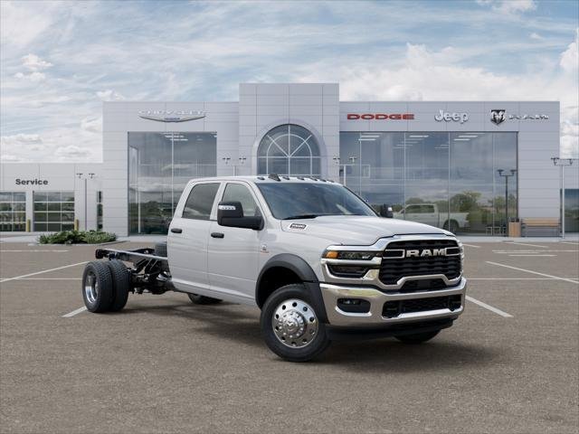New 2026 Bright White Clear-Coat Exterior Paint RAM Tradesman image 31