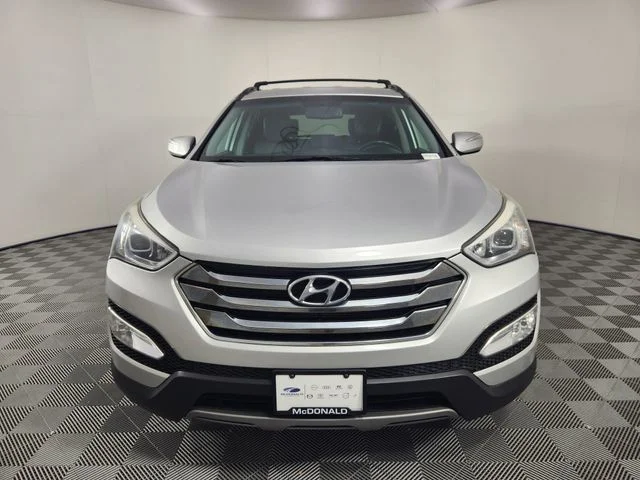 Used 2014 Silver Hyundai Base image 7