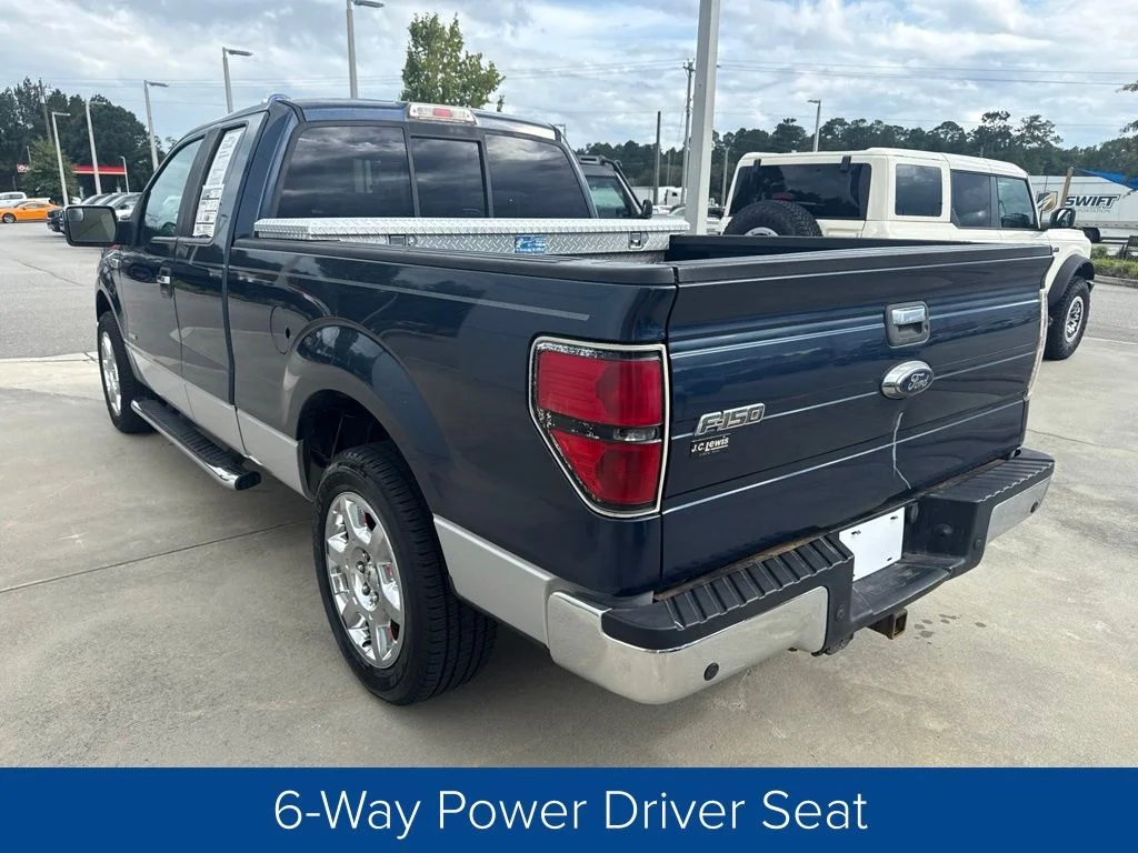 Used 2014 Blue Jeans Metallic Ford XLT image 4