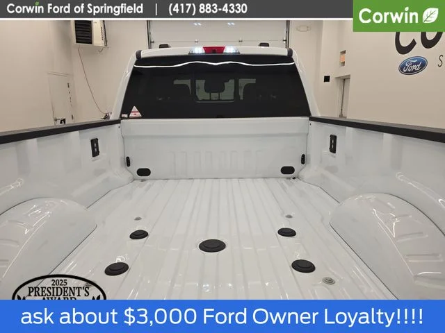 New 2026 Oxford White Ford F-250® XLT image 17