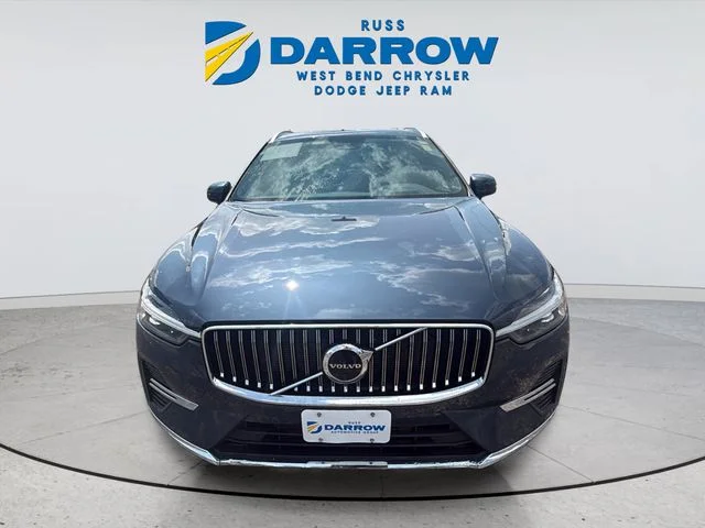 Certified Used 2022 Blue Volvo T8 Inscription image 8