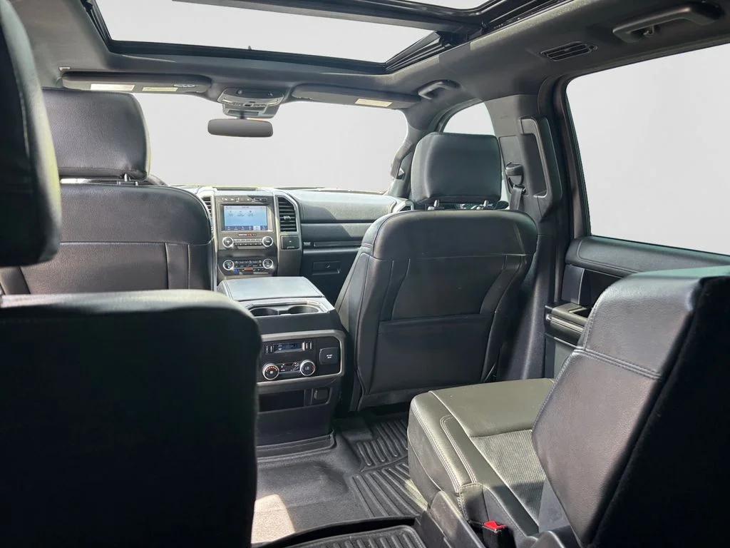 Used 2020 Black Ford XLT image 45