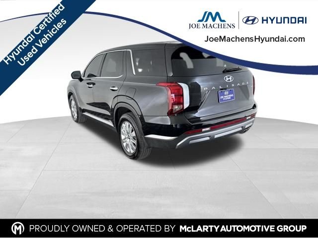 Certified Used 2025 Black Hyundai SE image 9