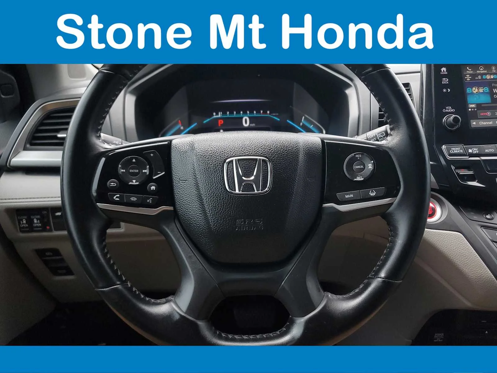 Used 2019 Modern Steel Metallic Honda Touring image 21