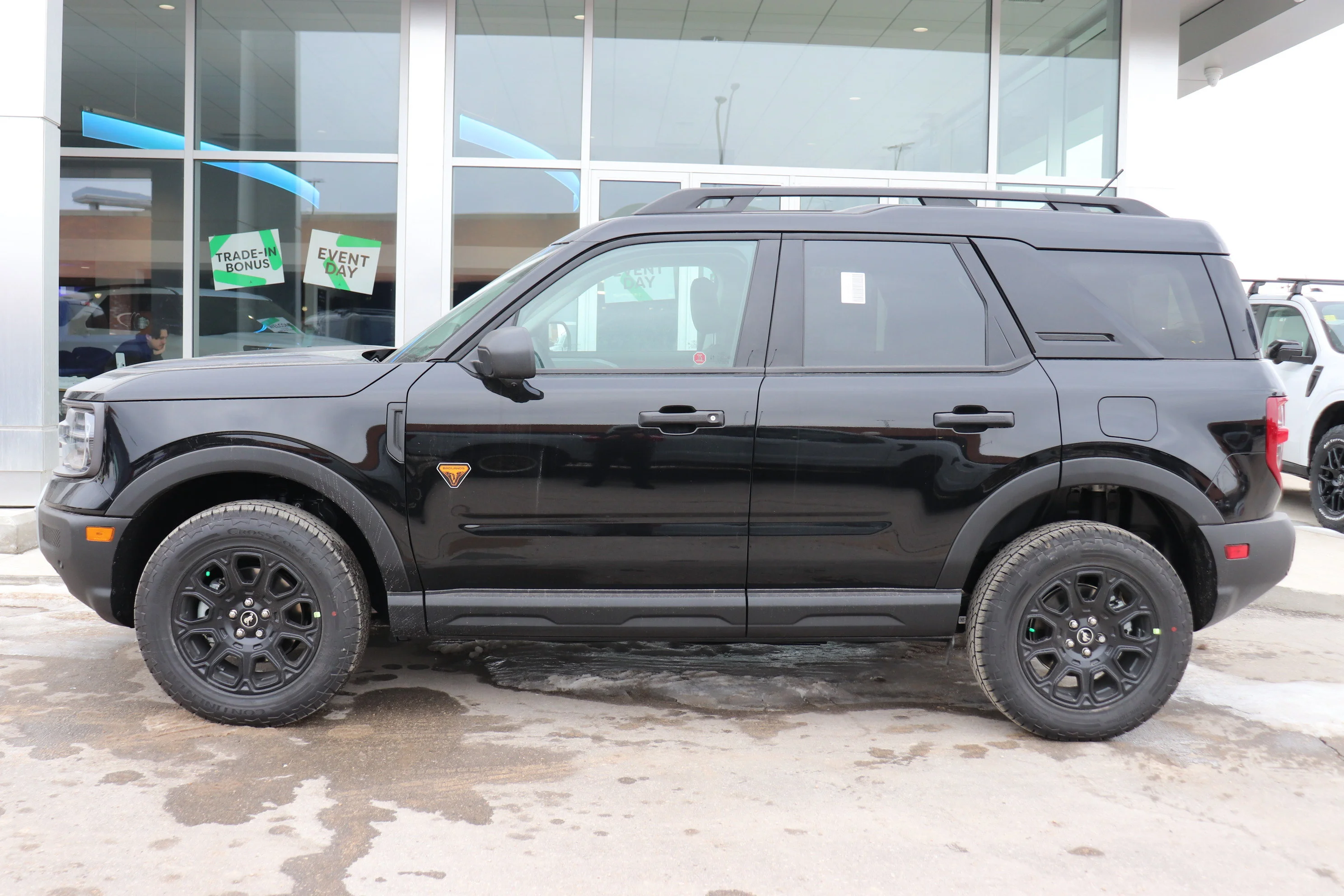 New 2026 SHADOW BLACK Ford Badlands image 3