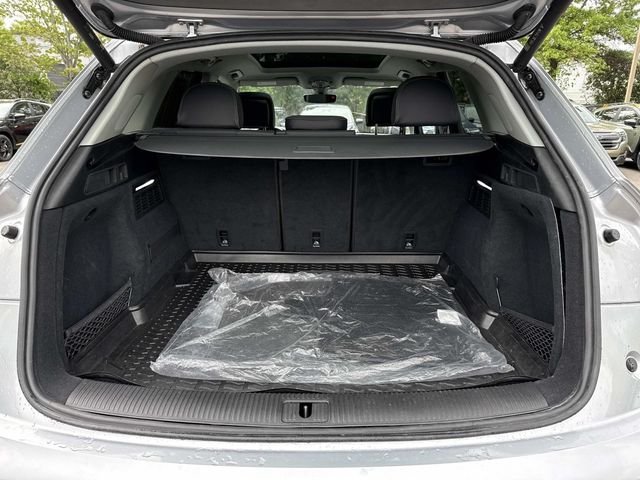 Used 2023  Audi 40 Premium Plus image 29