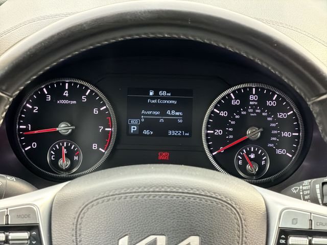 Used 2022 White Kia EX image 12
