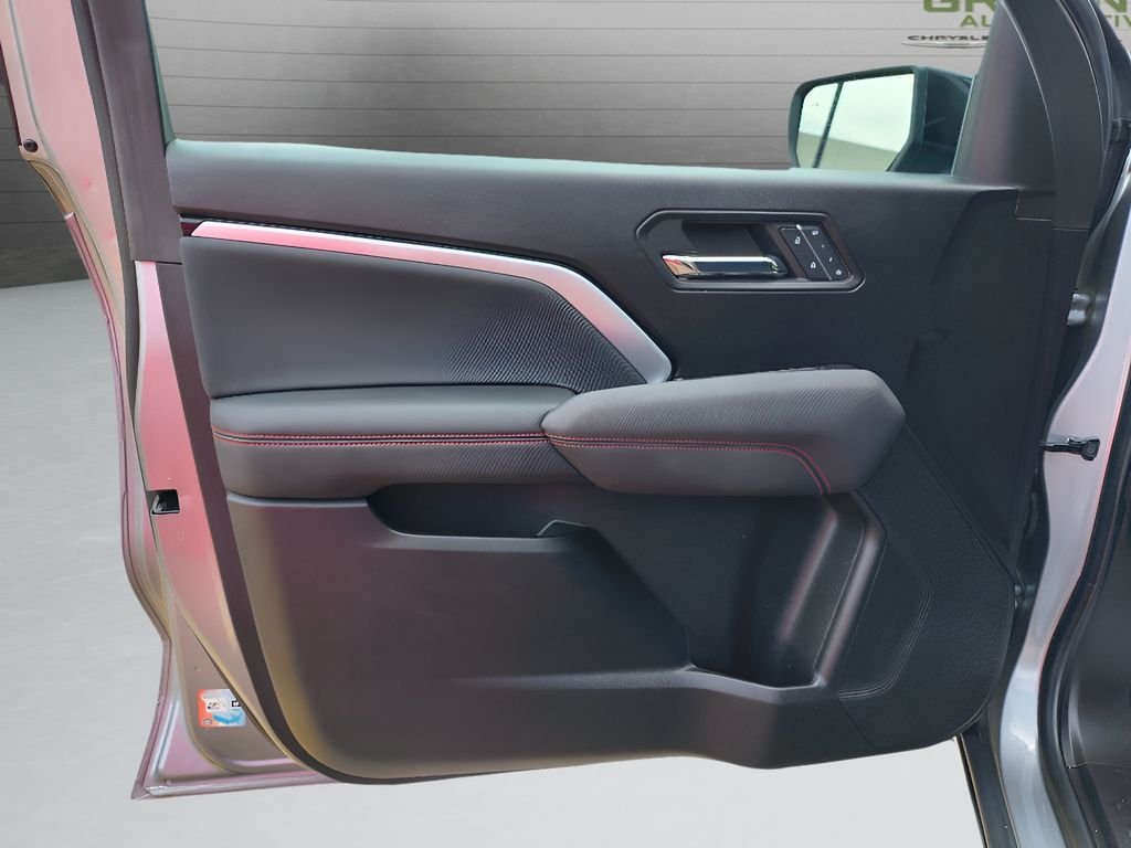 2023 Chevrolet Colorado Z71 - Photo 10