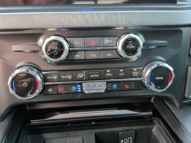 New 2026 Star White Metallic Tri-Coat Ford F-250® Platinum® image 82