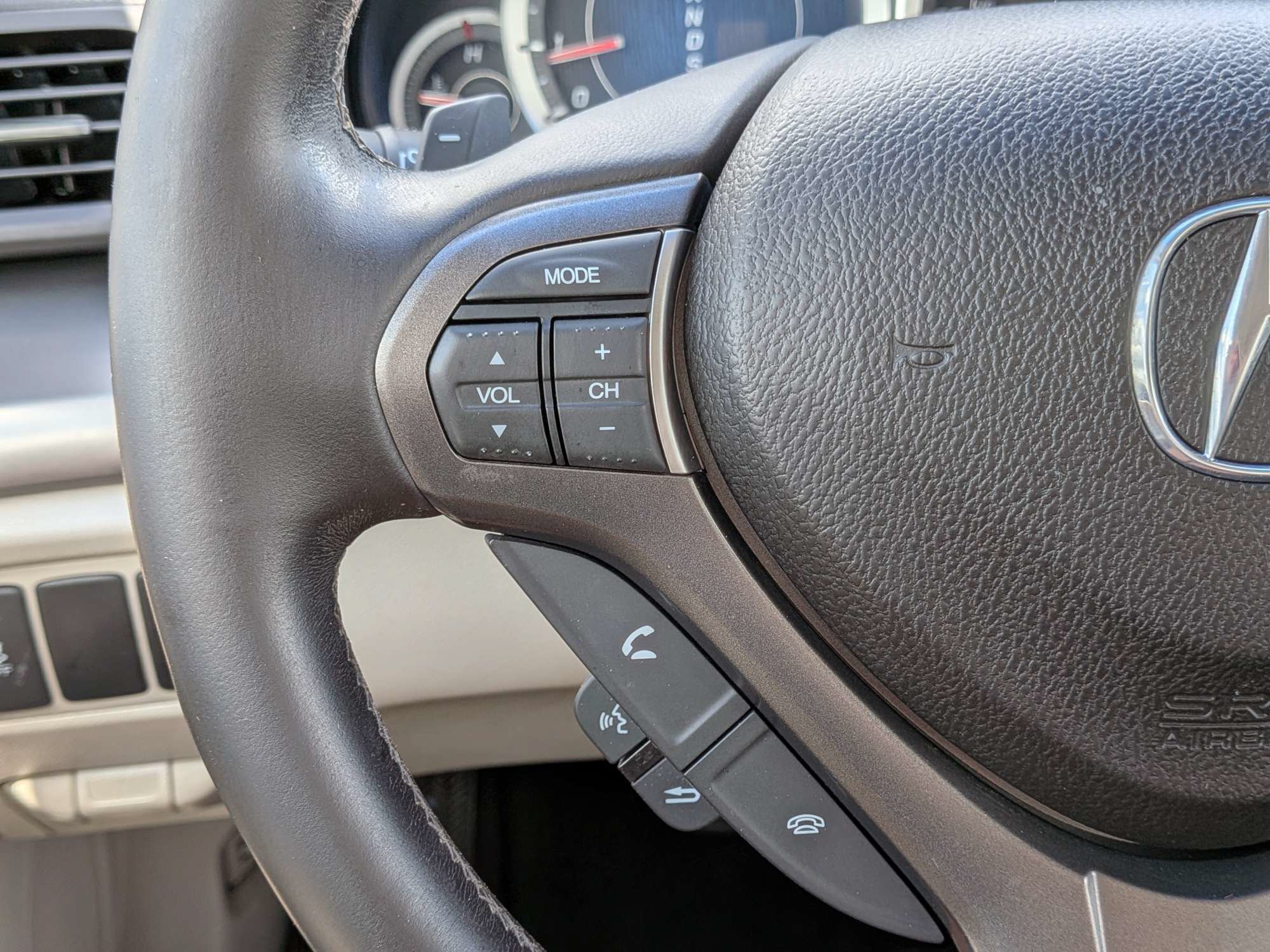 Used 2012 Graphite Luster Metallic Acura Tech Pkg image 29