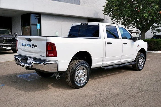 2026 RAM 2500 Tradesman - Photo 9