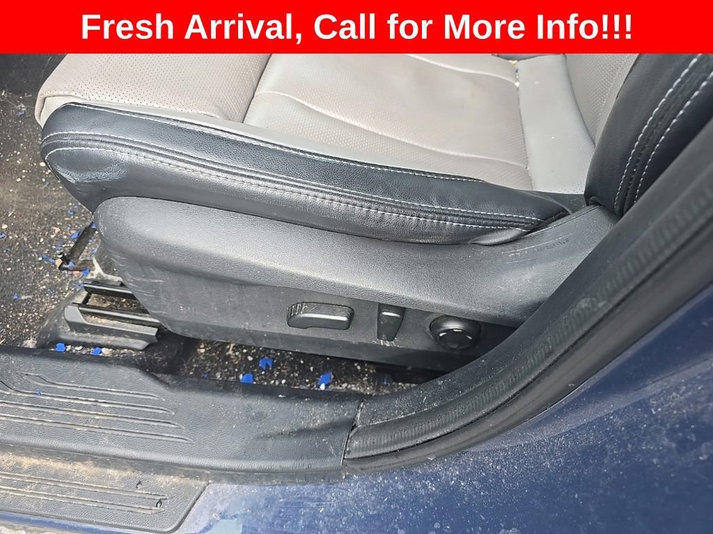 Used 2025 Blue Subaru Limited image 9