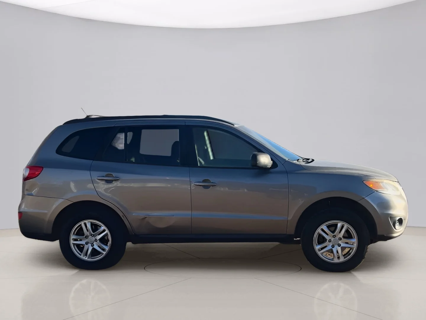 Used 2012 Gray Hyundai GLS image 8