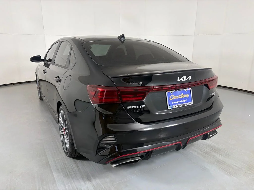 Used 2023 Black Kia GT image 6