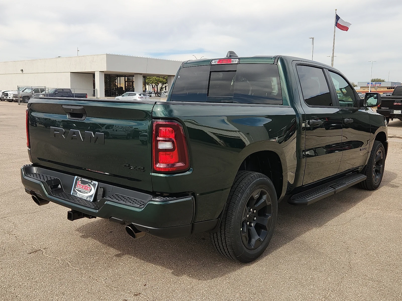 New 2027 Serrano-Green Metallic  Paint Ram EXPRESS CREW CAB 4X4 5