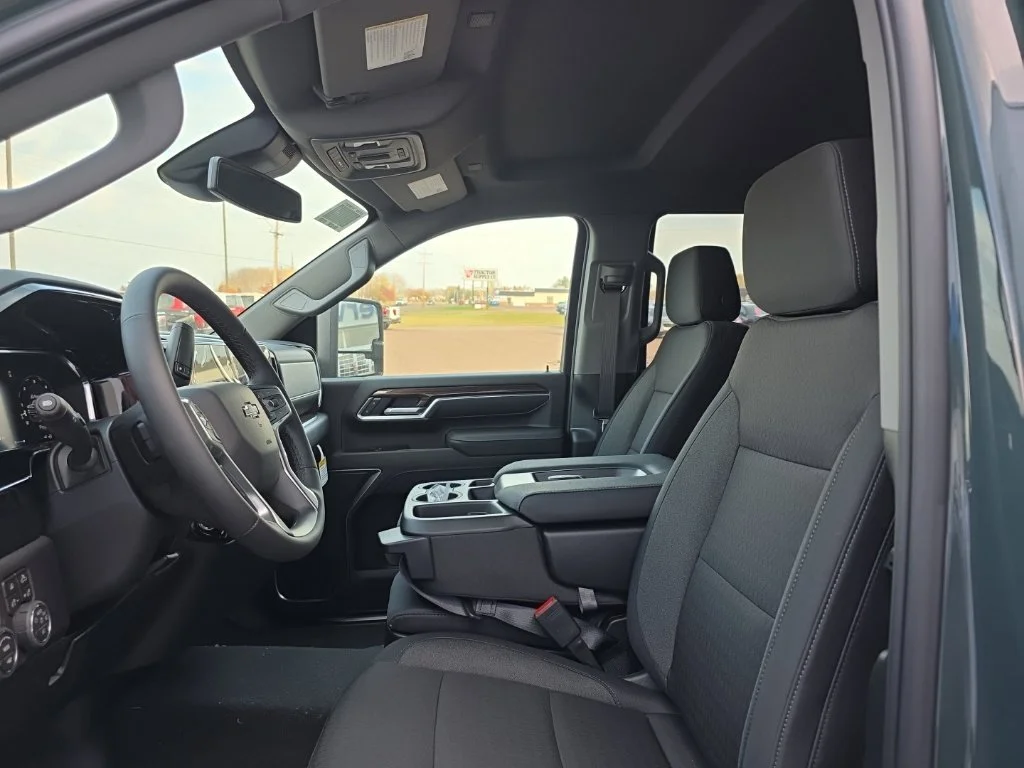 2026 Chevrolet Silverado 2500 HD LT - Photo 8
